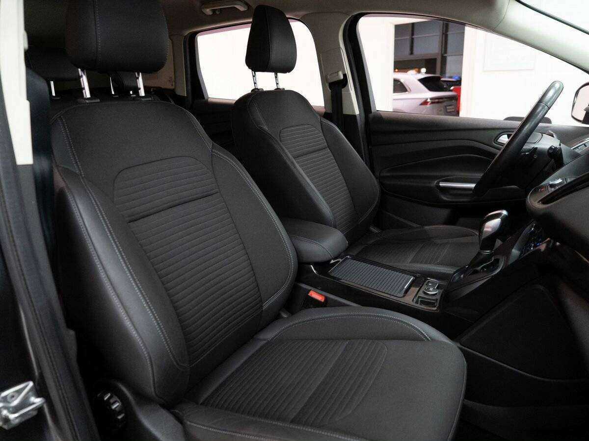 Форд Куга б/у, 2018, Автоматическая. Фото: #8