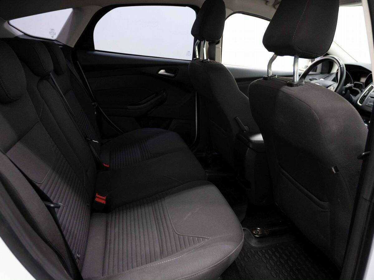 Форд Фокус б/у, 2016, Автоматическая. Фото: #9