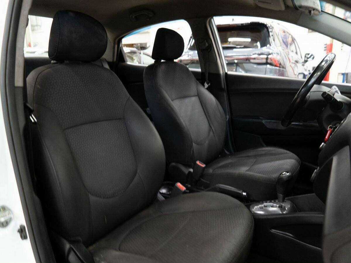 Киа Рио б/у, 2016, Автоматическая. Фото: #8