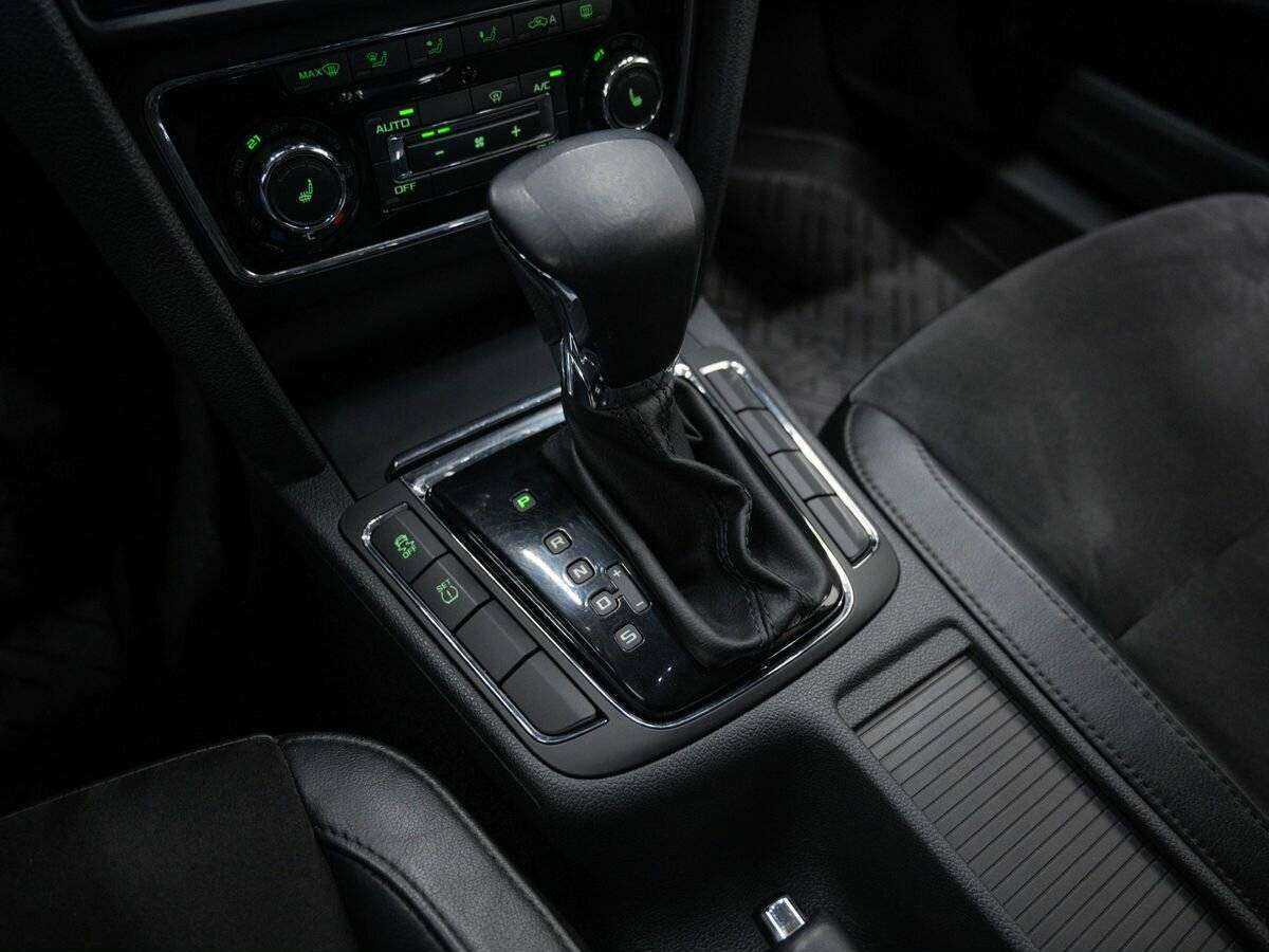 Шкода Суперб б/у, 2014, Роботизированная. Фото: #21