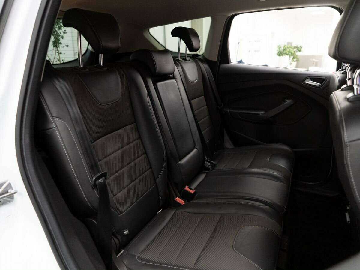 Форд Куга б/у, 2016, Автоматическая. Фото: #7