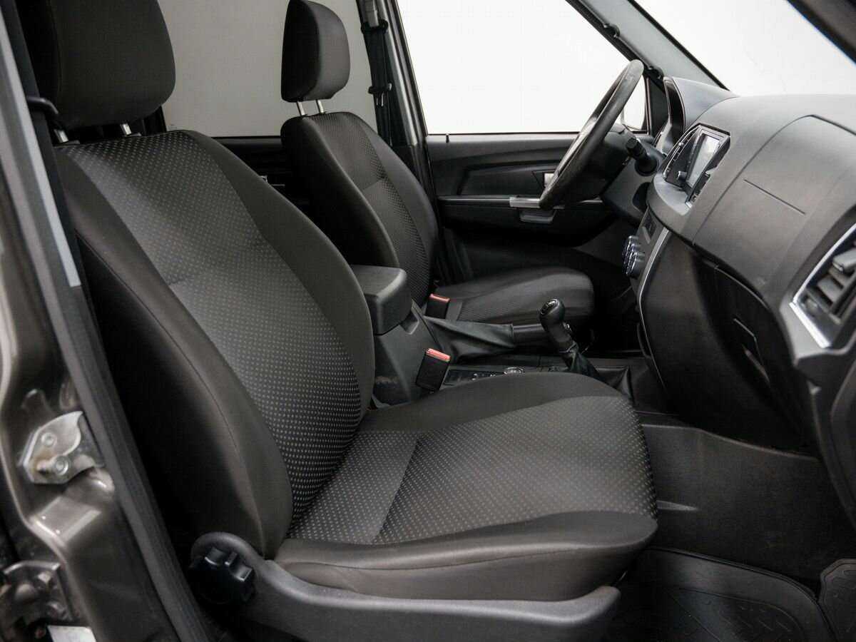 УАЗ Патриот б/у, 2017, Механическая. Фото: #8