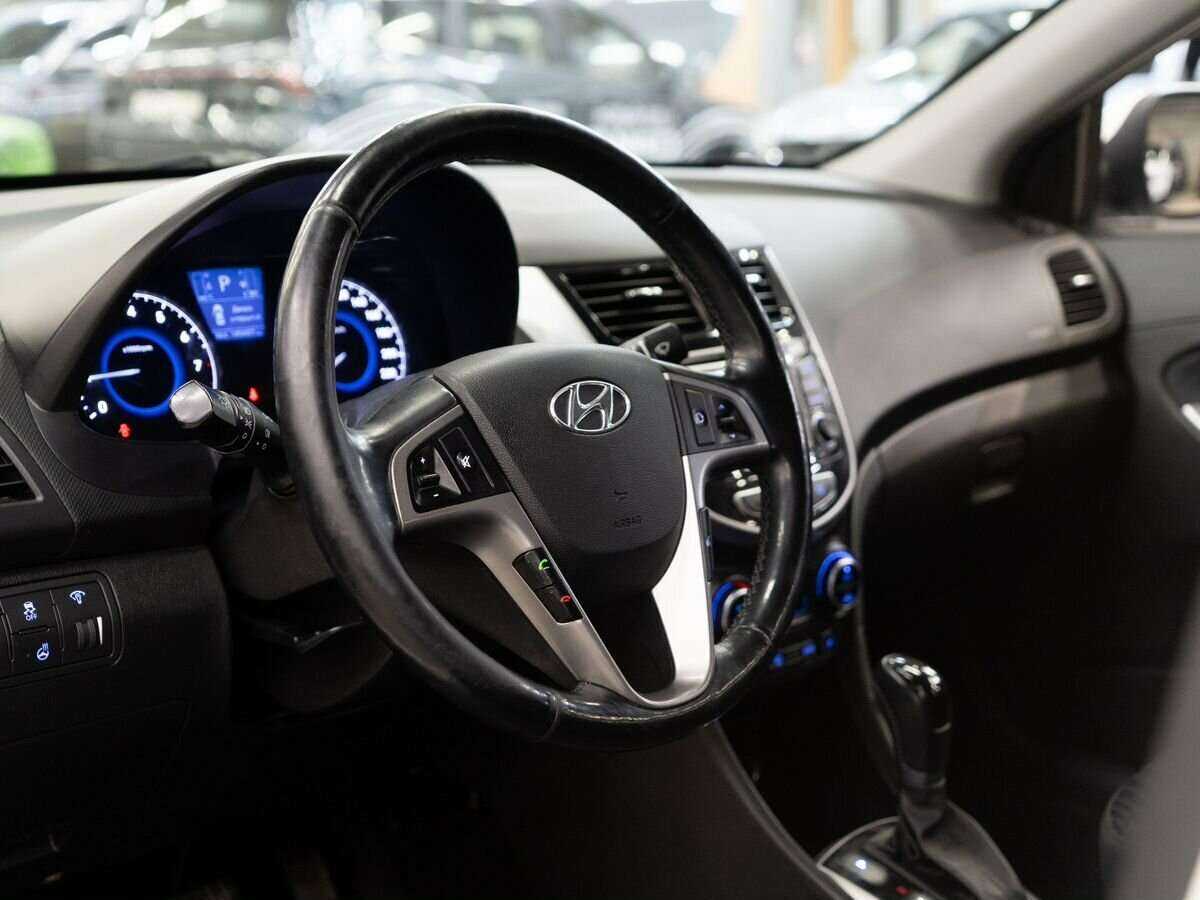 Хендай Солярис б/у, 2015, Автоматическая. Фото: #4