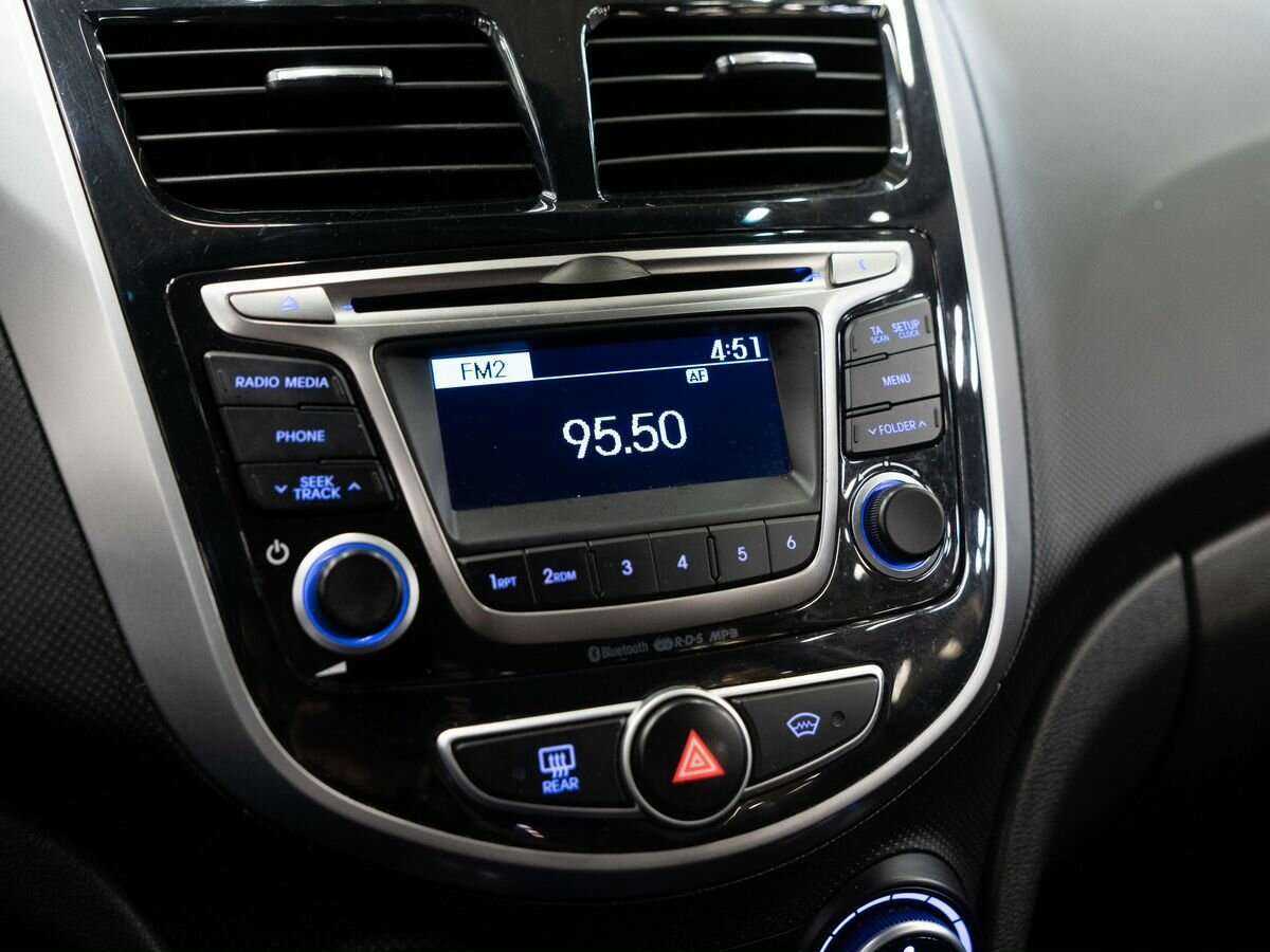 Хендай Солярис б/у, 2015, Автоматическая. Фото: #9