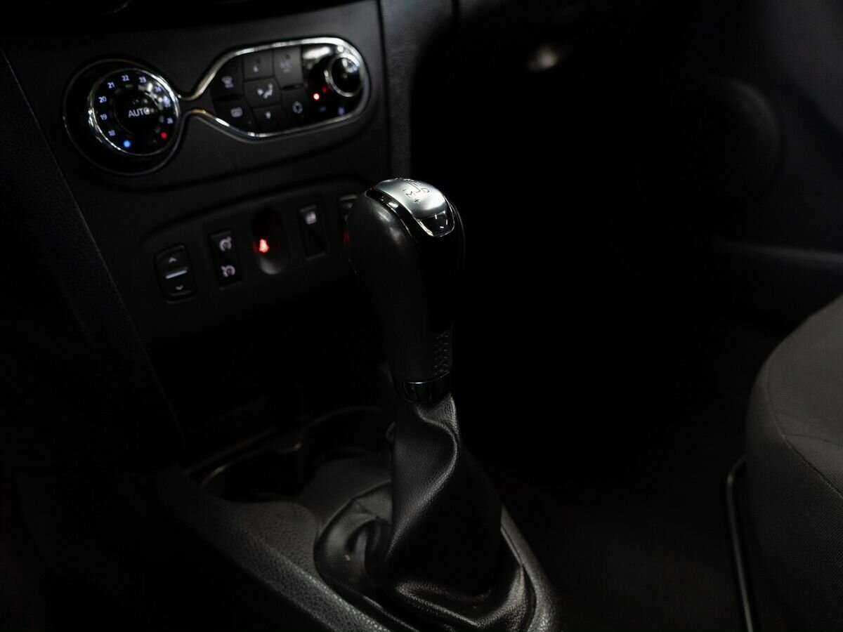 Рено Сандеро б/у, 2018, Автоматическая. Фото: #10