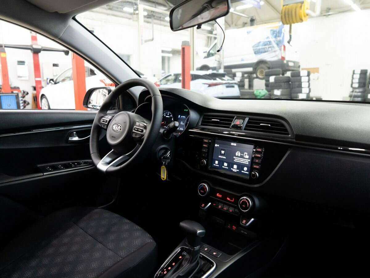 Киа Рио б/у, 2018, Автоматическая. Фото: #16