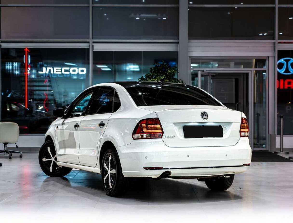 Фольксваген Поло б/у, 2017, Автоматическая. Фото: #3