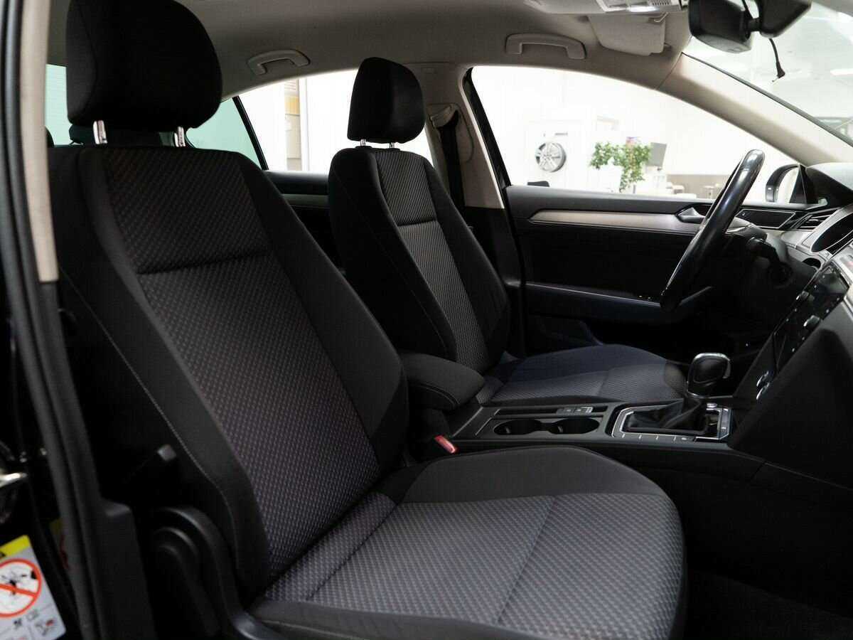 Фольксваген Пассат б/у, 2017, Роботизированная. Фото: #8