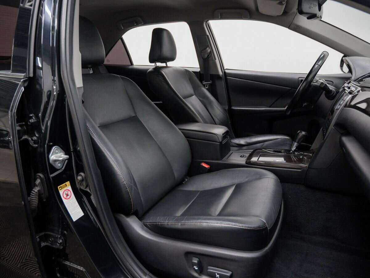 Тойота Камри б/у, 2015, Автоматическая. Фото: #7