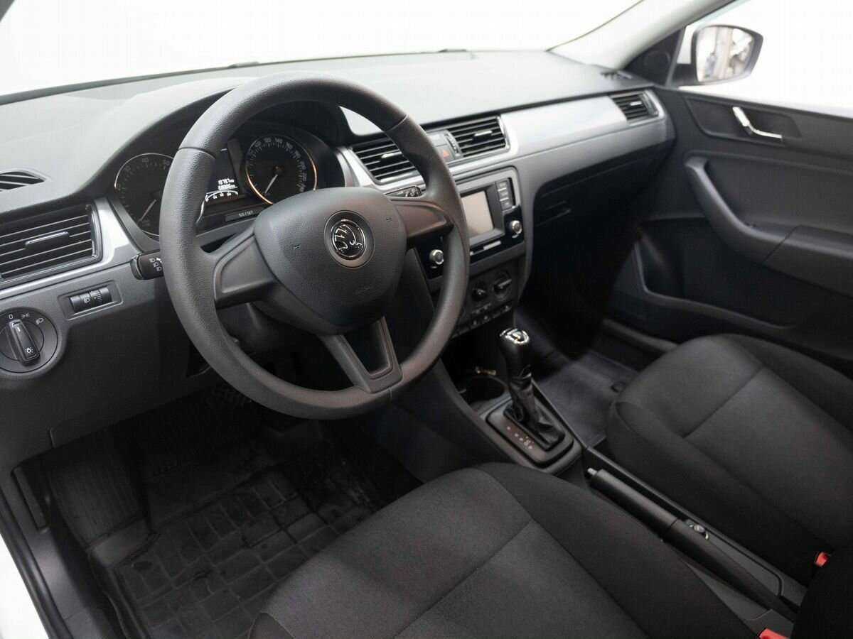 Шкода Рапид б/у, 2017, Автоматическая. Фото: #6