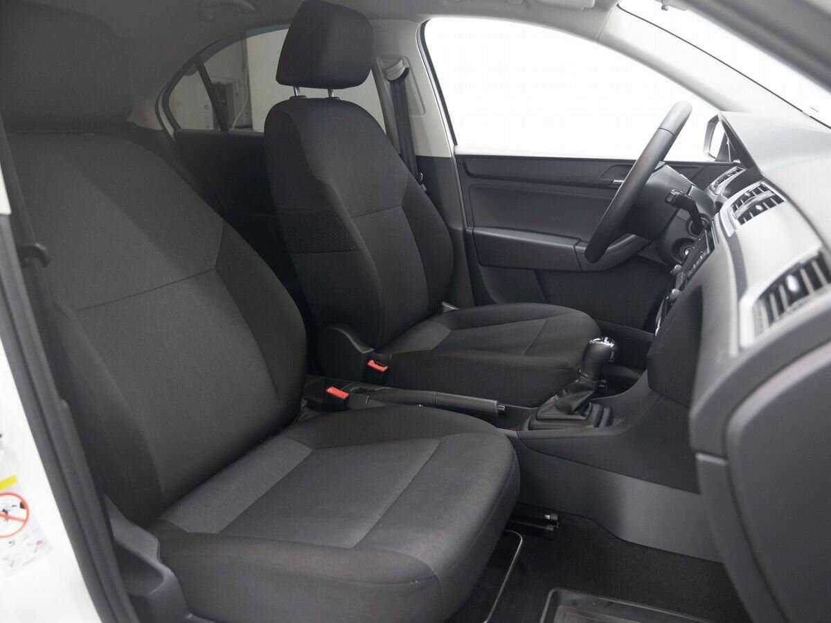 Шкода Рапид б/у, 2017, Автоматическая. Фото: #11