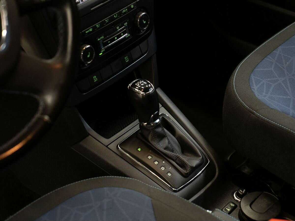 Шкода Йети б/у, 2013, Роботизированная. Фото: #10