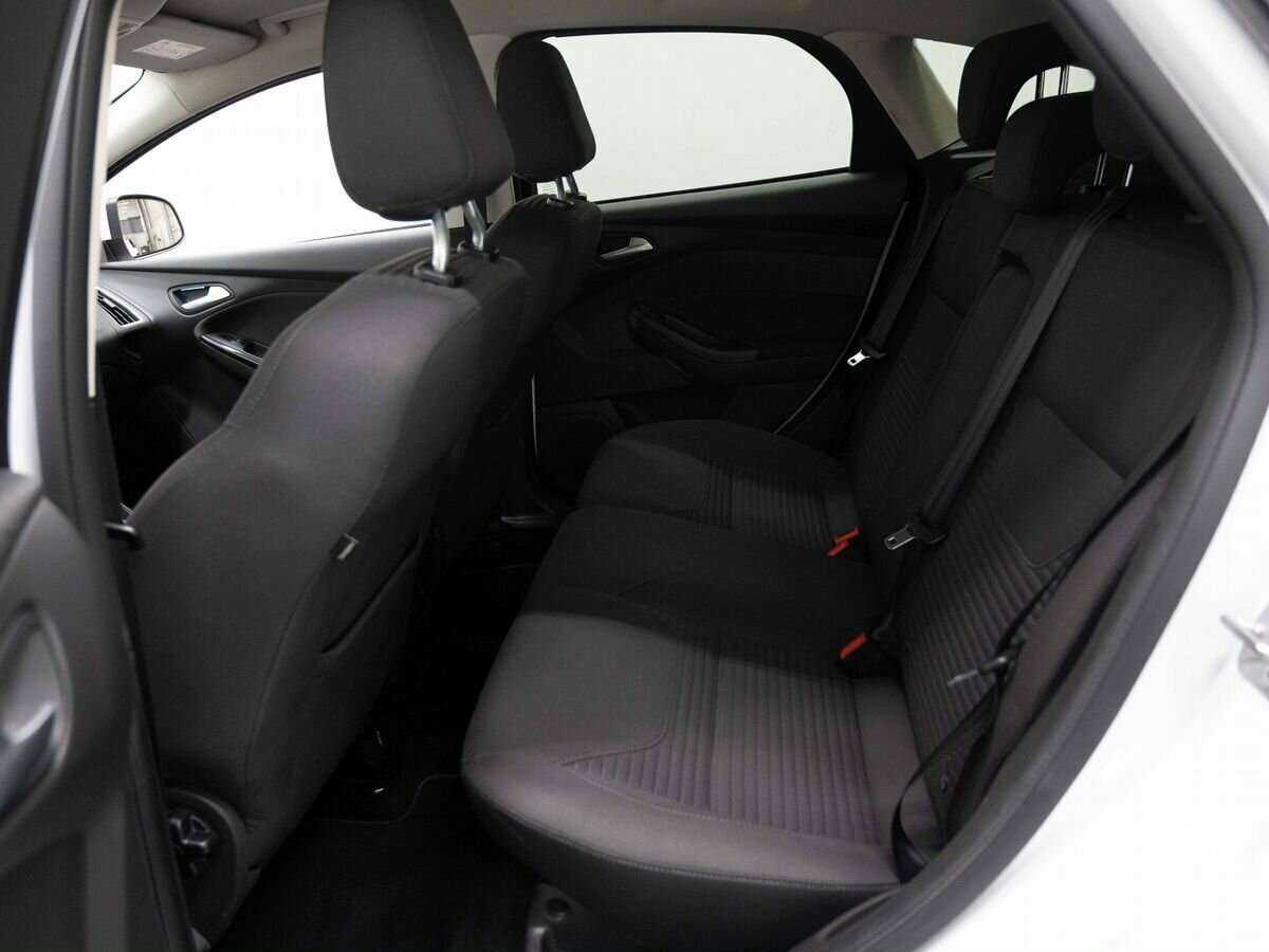 Форд Фокус б/у, 2017, Автоматическая. Фото: #6