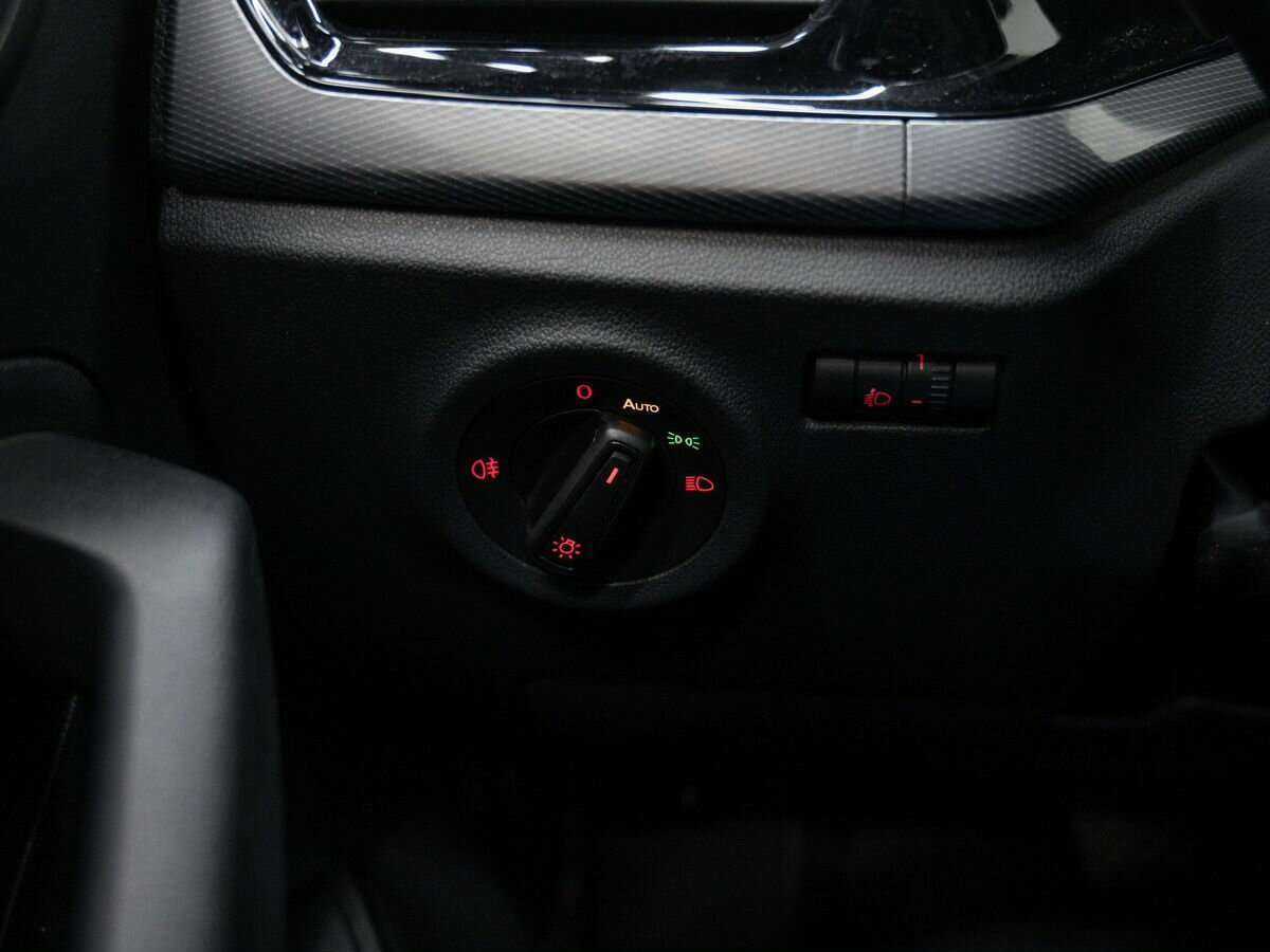 Фольксваген Поло б/у, 2020, Роботизированная. Фото: #16