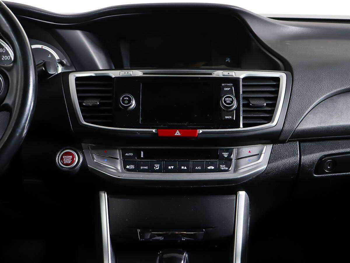 Хонда Аккорд б/у, 2013, Автоматическая. Фото: #8