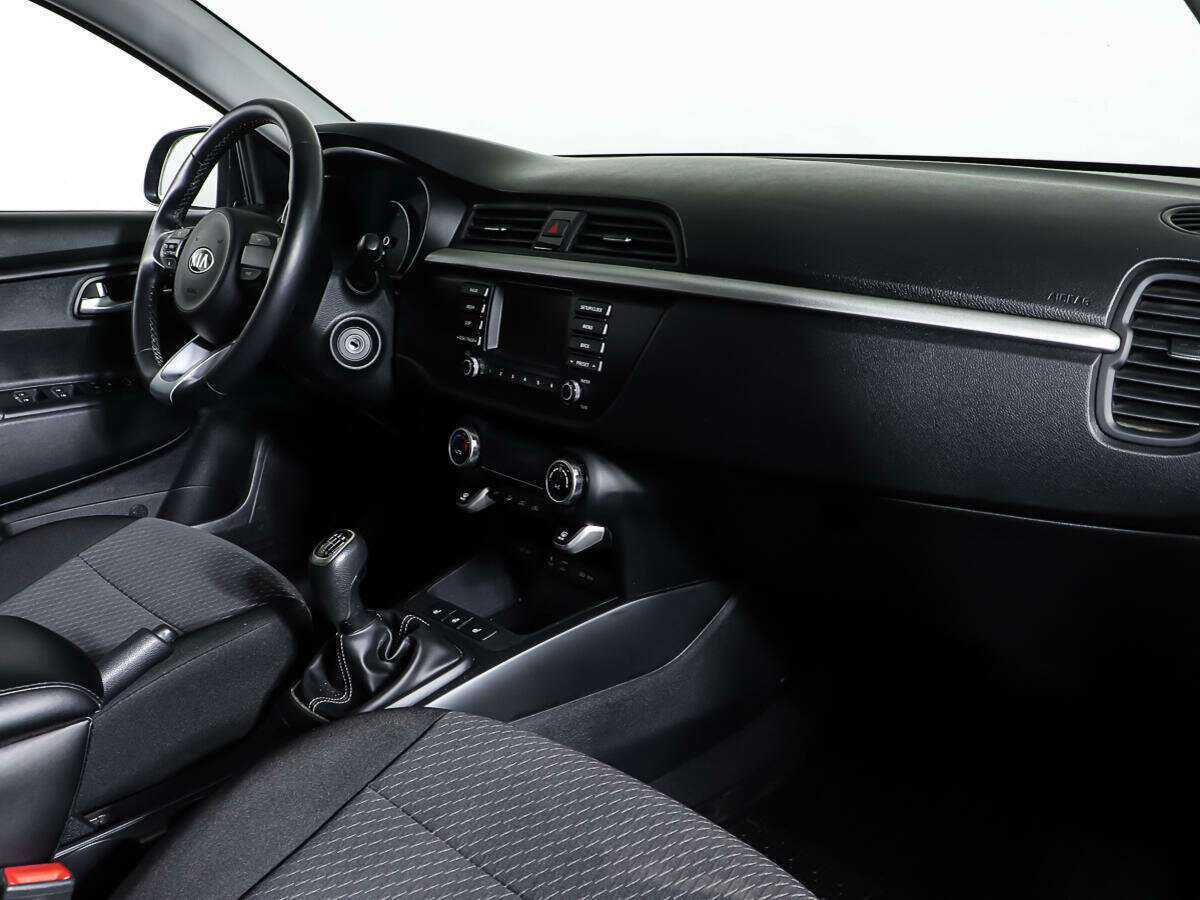Киа Рио б/у, 2020, Механическая. Фото: #8