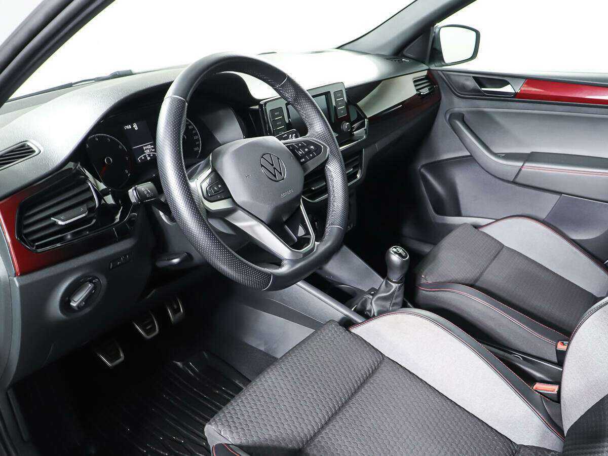 Фольксваген Поло б/у, 2021, Механическая. Фото: #12