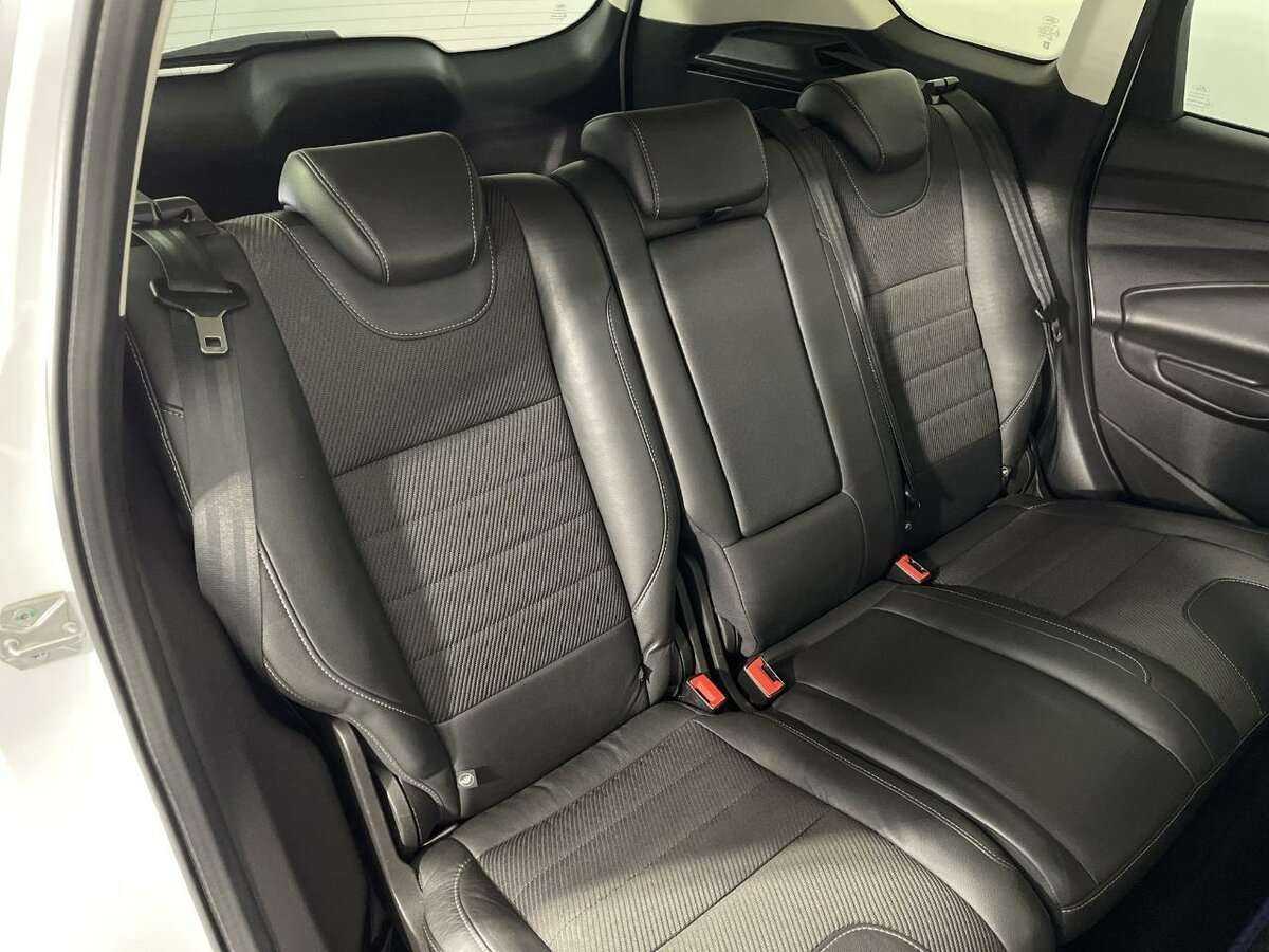 Форд Куга б/у, 2015, Автоматическая. Фото: #13