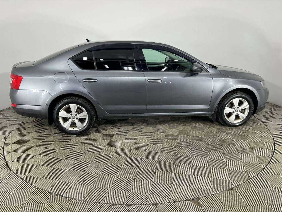 Шкода Октавия б/у, 2016, Роботизированная. Фото: #3