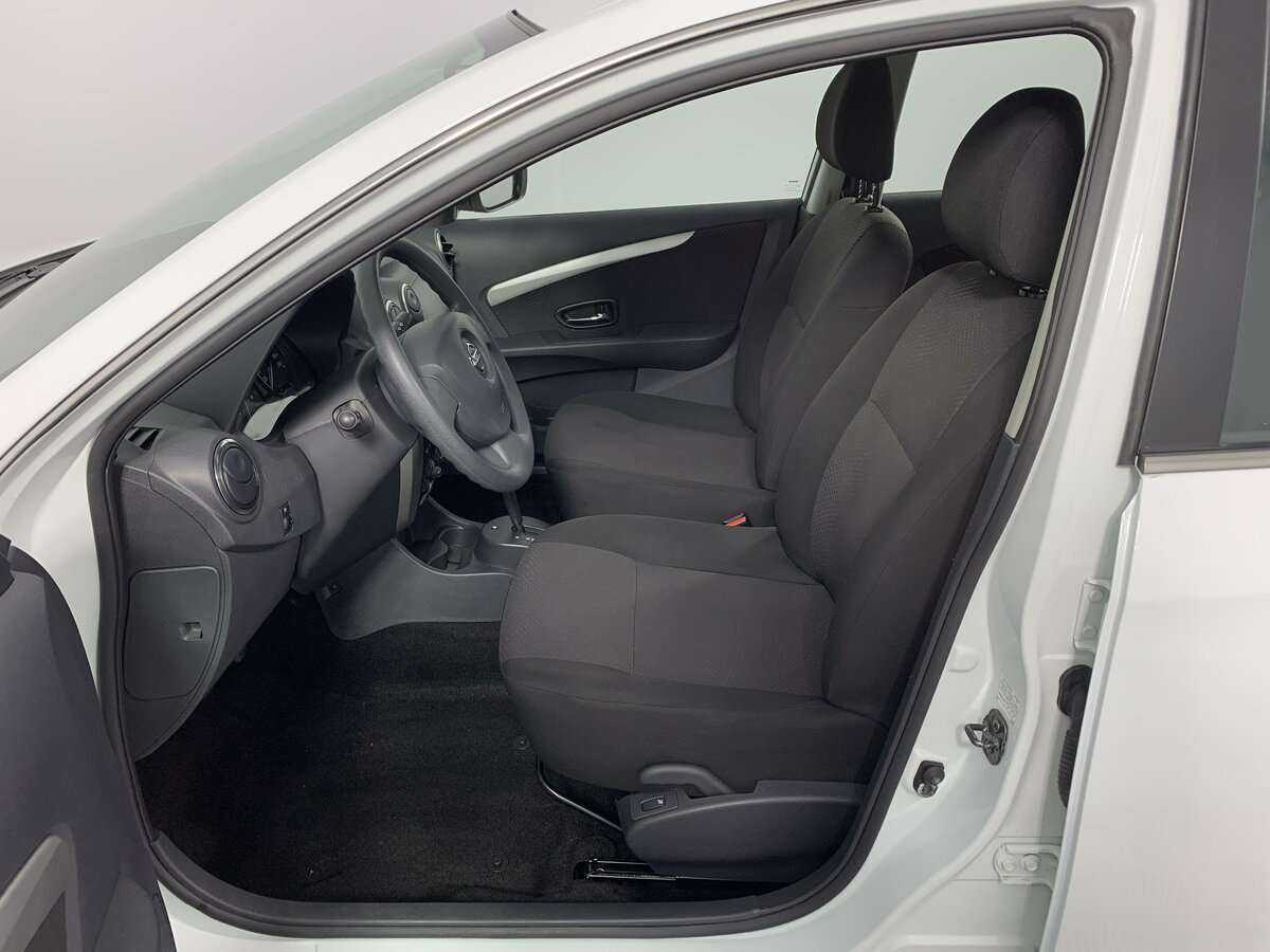 Ниссан Альмера б/у, 2018, Автоматическая. Фото: #12