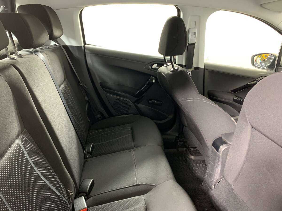 Пежо 208 б/у, 2013, Автоматическая. Фото: #14