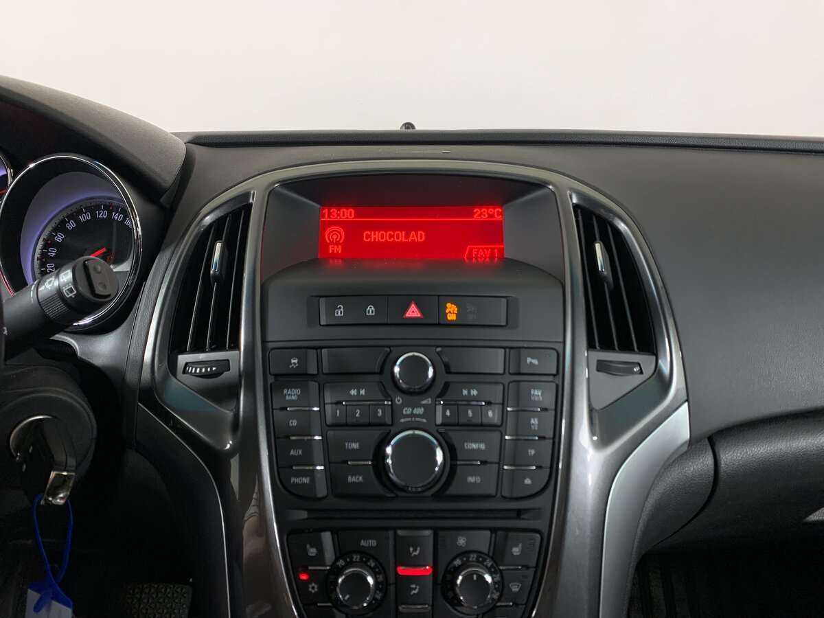 Опель Астра б/у, 2012, Автоматическая. Фото: #12