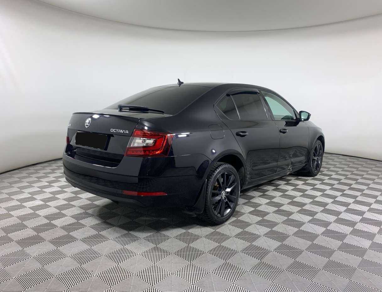 Шкода Октавия б/у, 2018, Роботизированная. Фото: #4