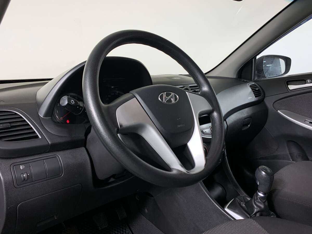 Хендай Солярис б/у, 2012, Механическая. Фото: #8