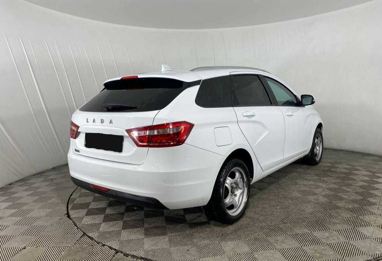 Лада (ВАЗ) Веста б/у, 2019, Механическая. Фото: #4