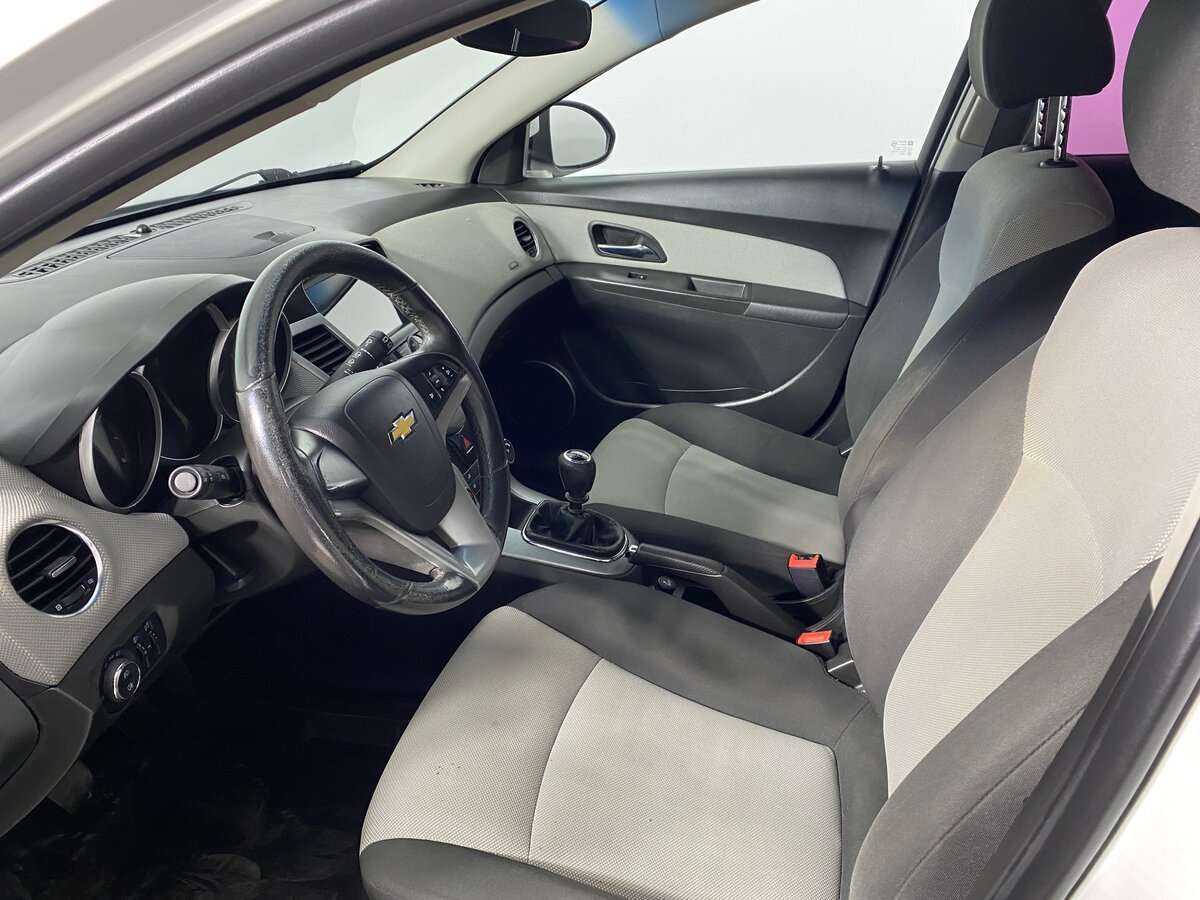 Шевроле Круз б/у, 2012, Механическая. Фото: #5