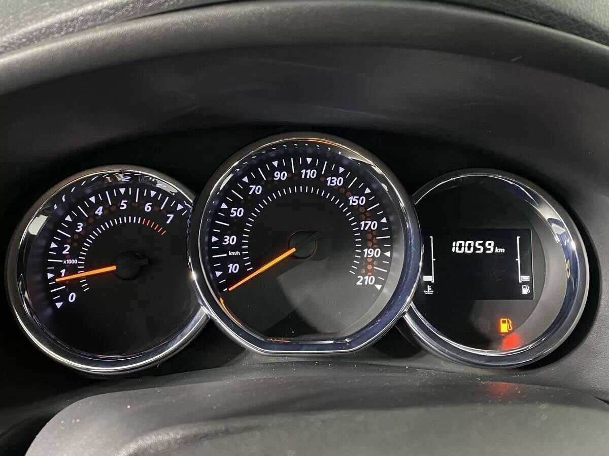 Рено Сандеро б/у, 2020, Механическая. Фото: #12