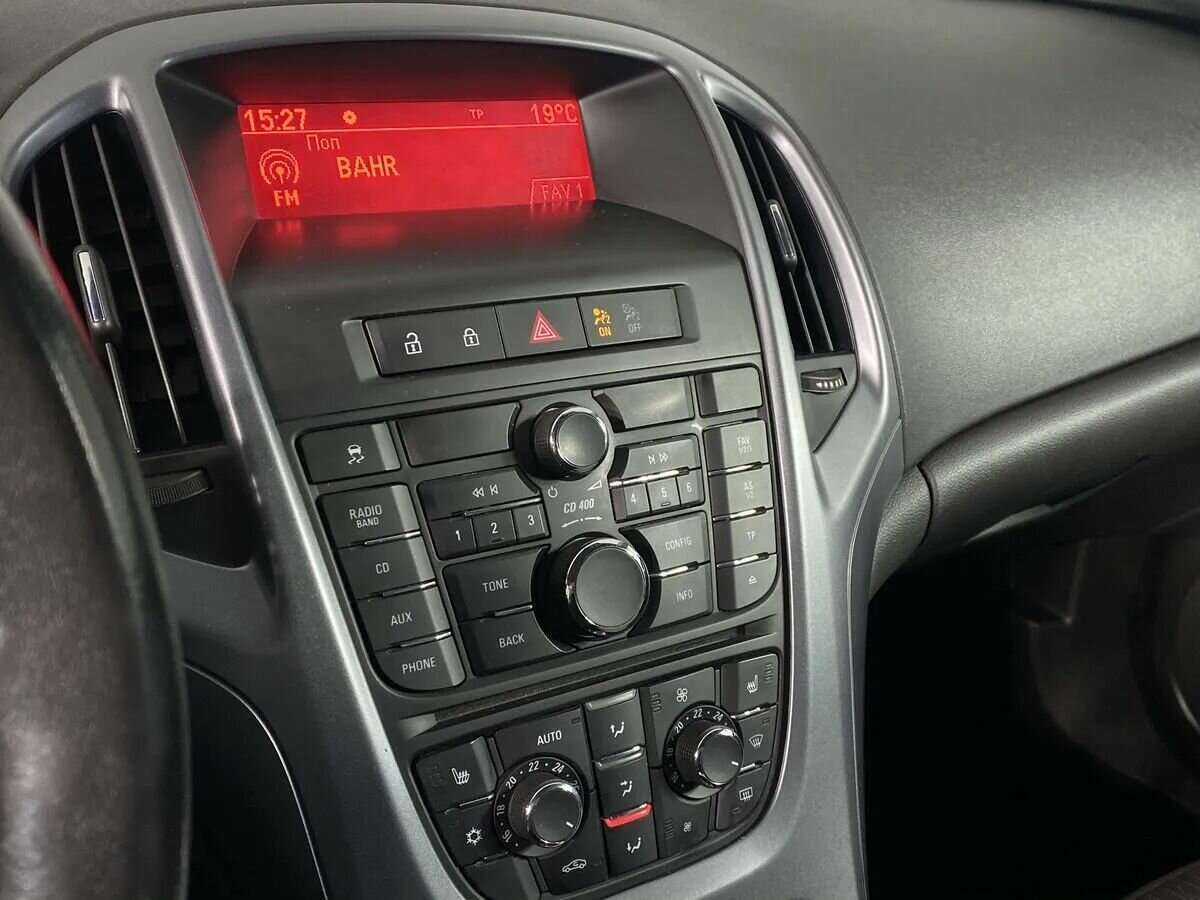 Опель Астра б/у, 2012, Автоматическая. Фото: #12