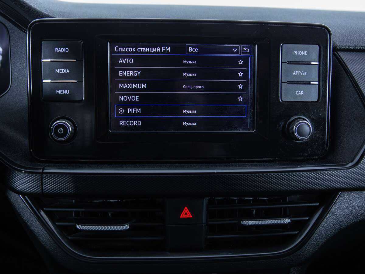 Фольксваген Поло б/у, 2020, Механическая. Фото: #11