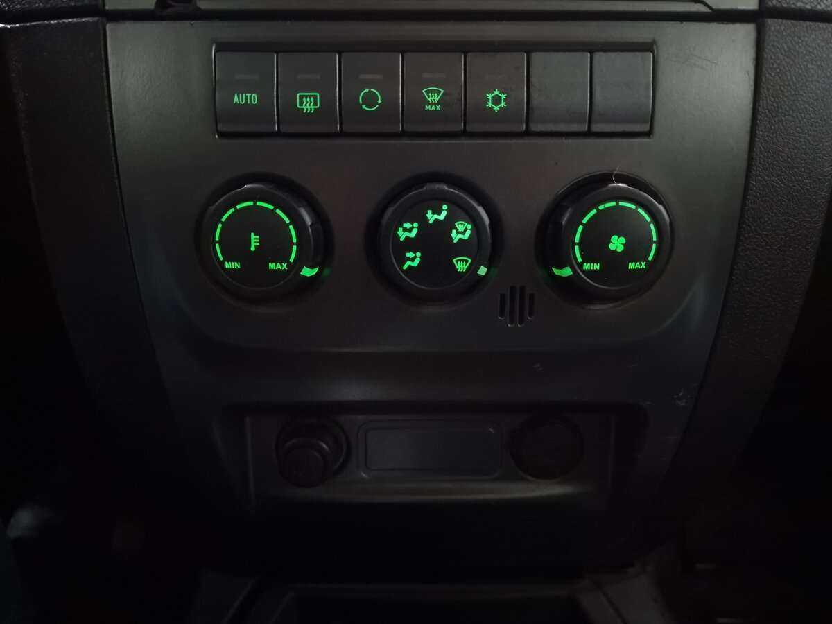 УАЗ Патриот б/у, 2012, Механическая. Фото: #7