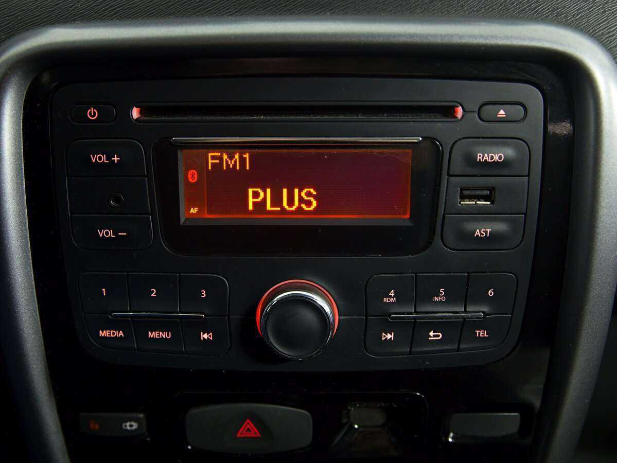 Рено Дастер б/у, 2012, Механическая. Фото: #9