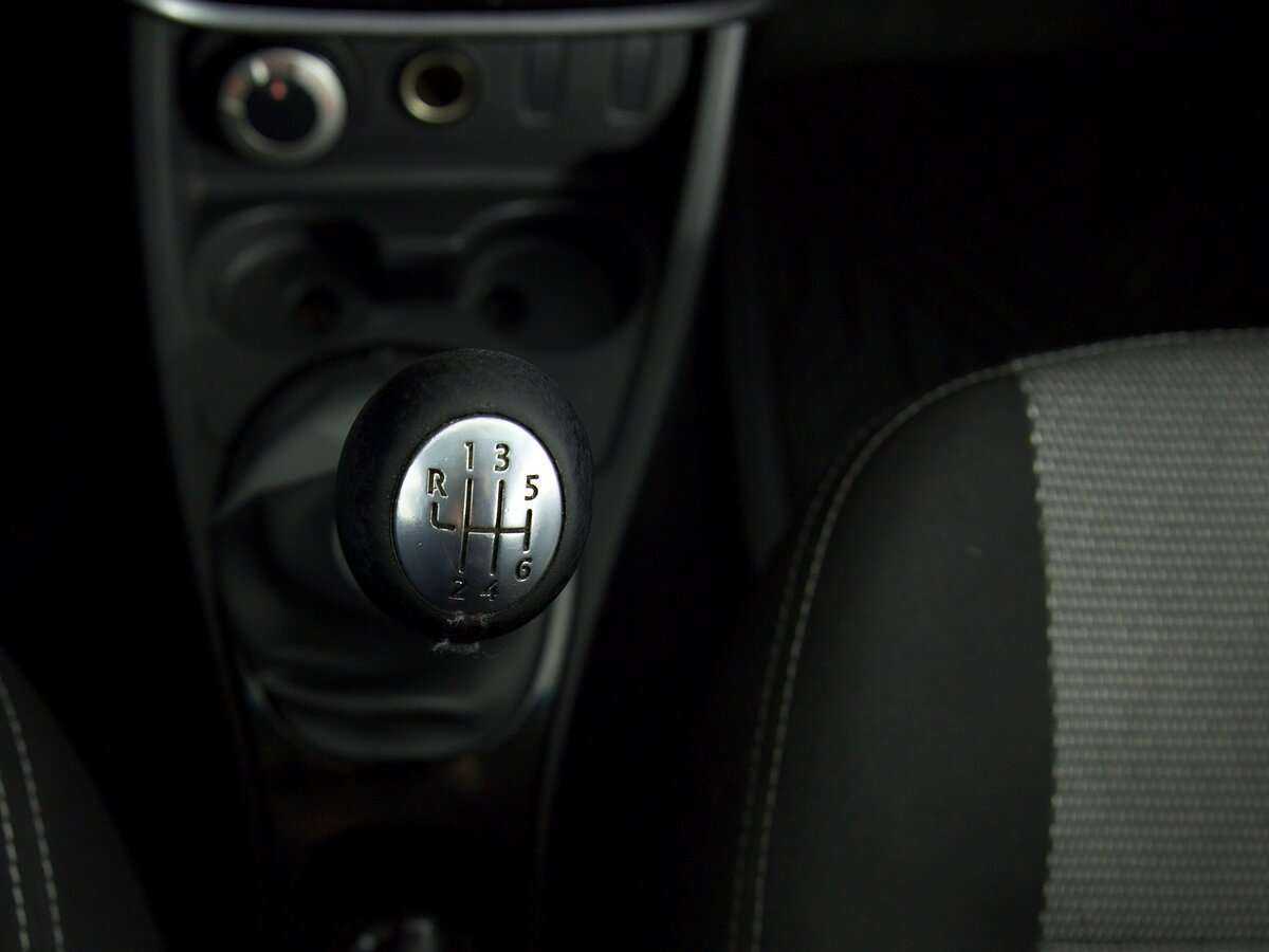 Рено Дастер б/у, 2012, Механическая. Фото: #12