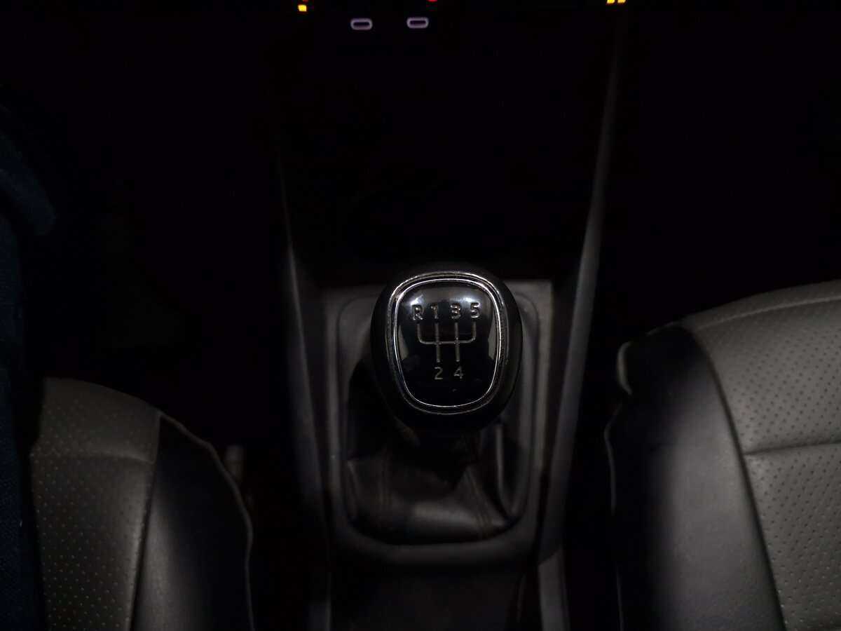 Фольксваген Поло б/у, 2021, Механическая. Фото: #14