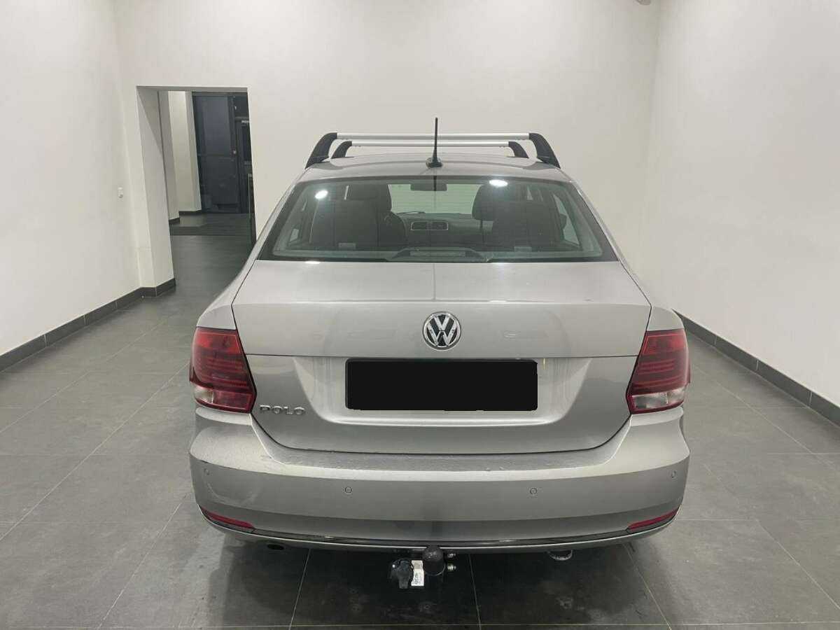 Фольксваген Поло б/у, 2020, Механическая. Фото: #2