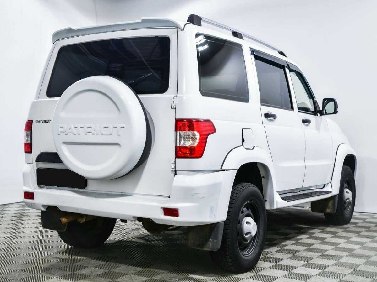 УАЗ Патриот б/у, 2017, Механическая. Фото: #3