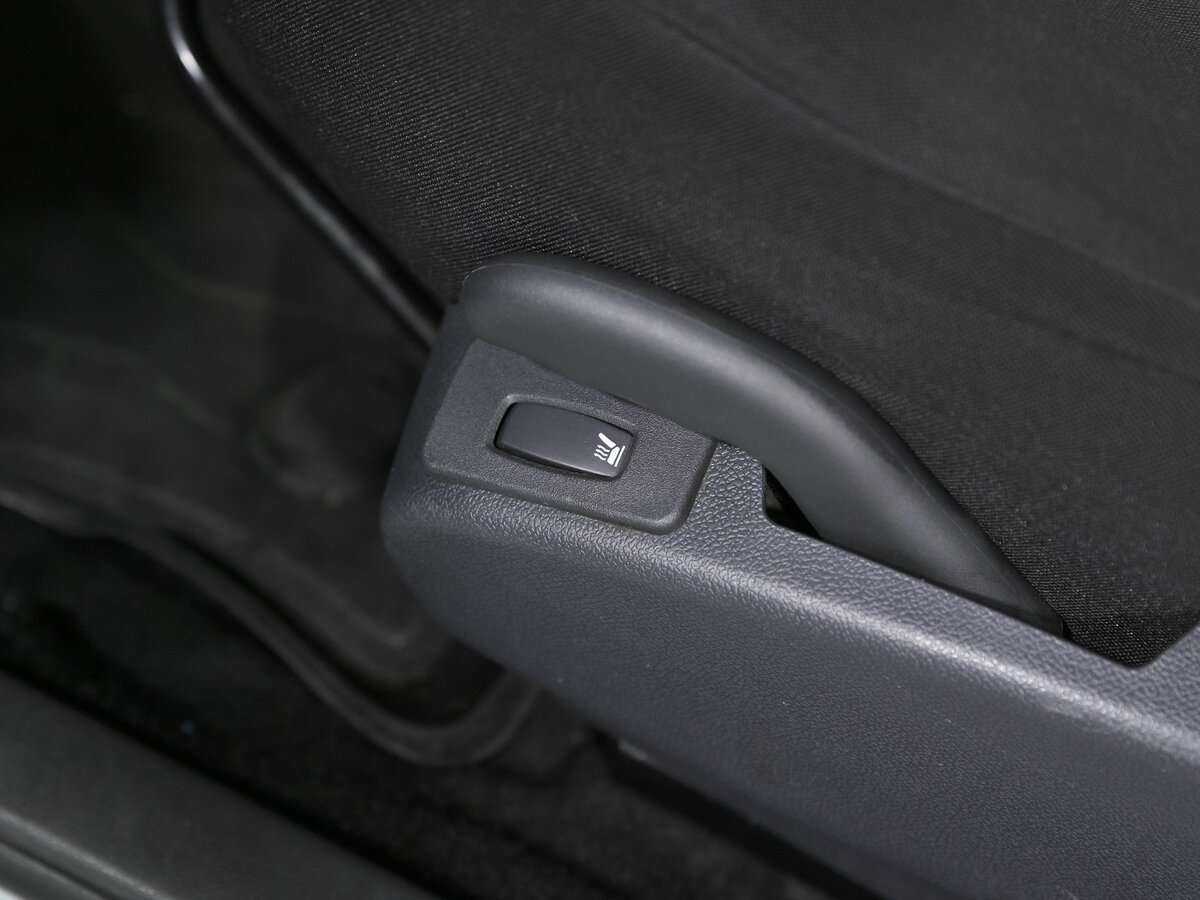 Ниссан Альмера б/у, 2018, Автоматическая. Фото: #12