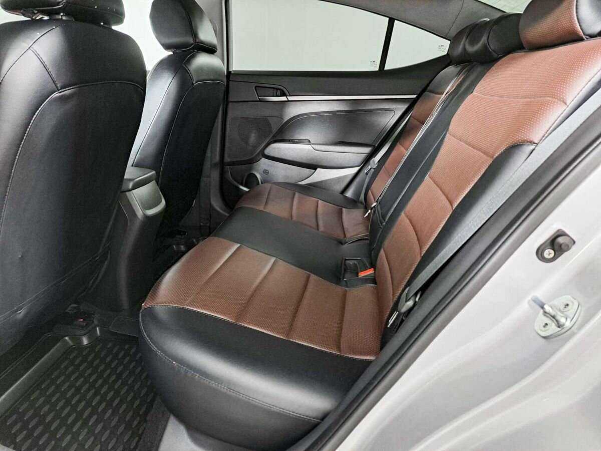 Хендай Елантра б/у, 2017, Механическая. Фото: #9