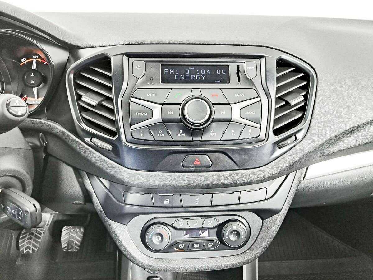 Лада (ВАЗ) Веста б/у, 2019, Механическая. Фото: #14