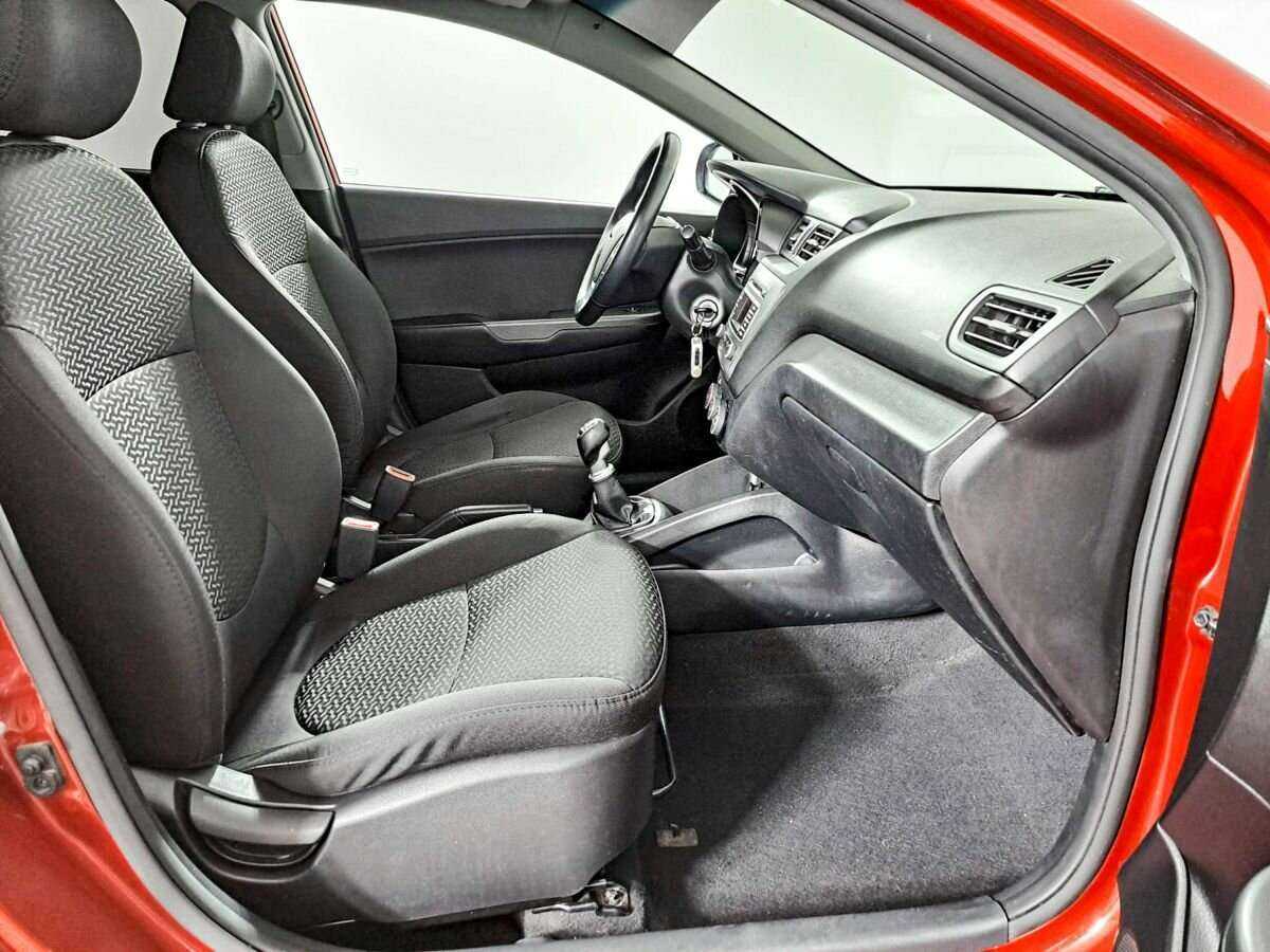 Киа Рио б/у, 2016, Механическая. Фото: #8