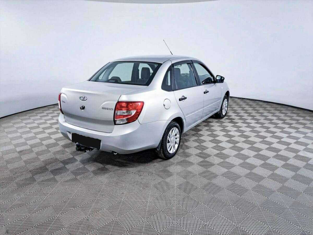 Лада (ВАЗ) Гранта б/у, 2017, Механическая. Фото: #4