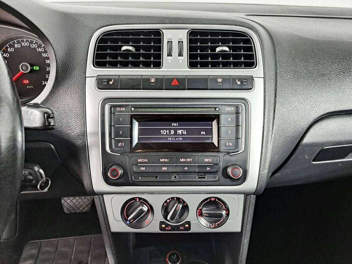 Фольксваген Поло б/у, 2013, Автоматическая. Фото: #10