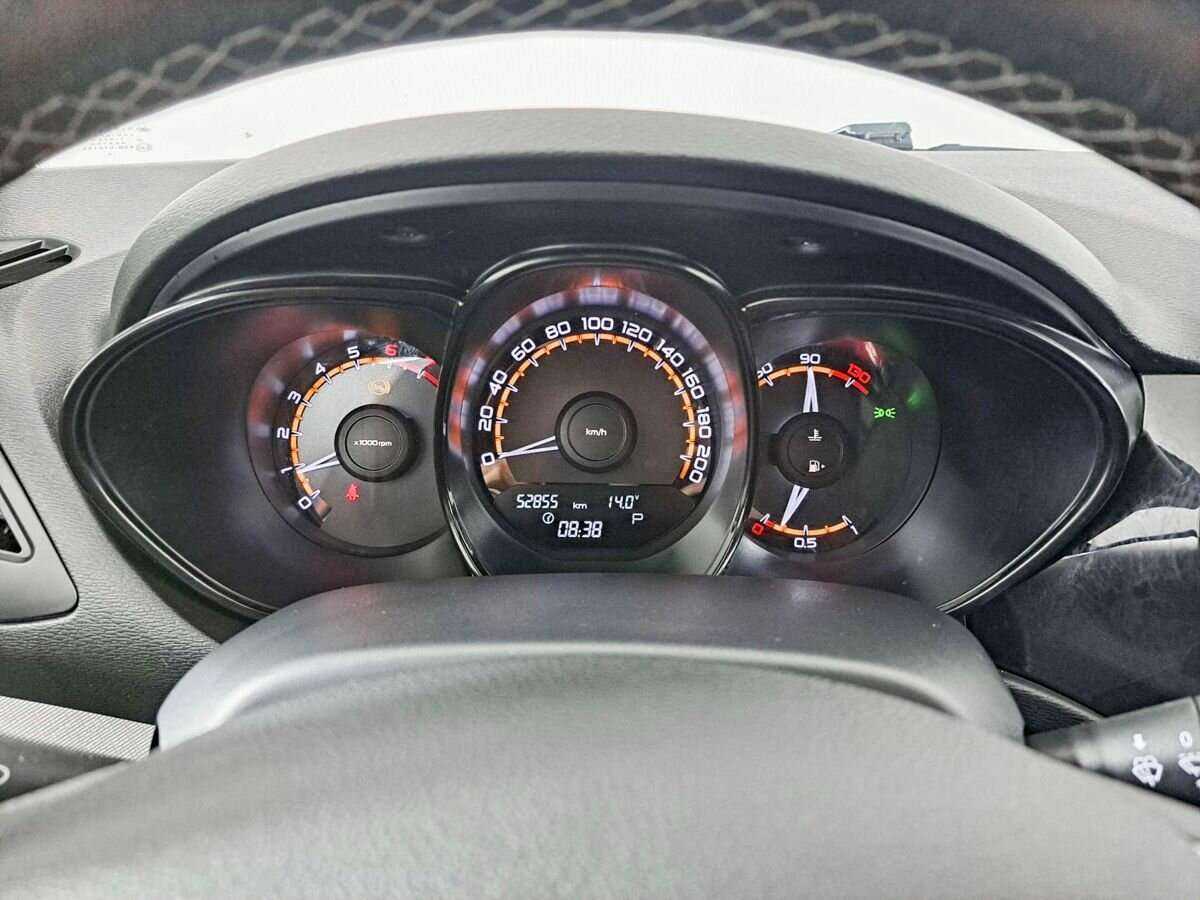 Лада (ВАЗ) Веста б/у, 2021, Вариатор. Фото: #8