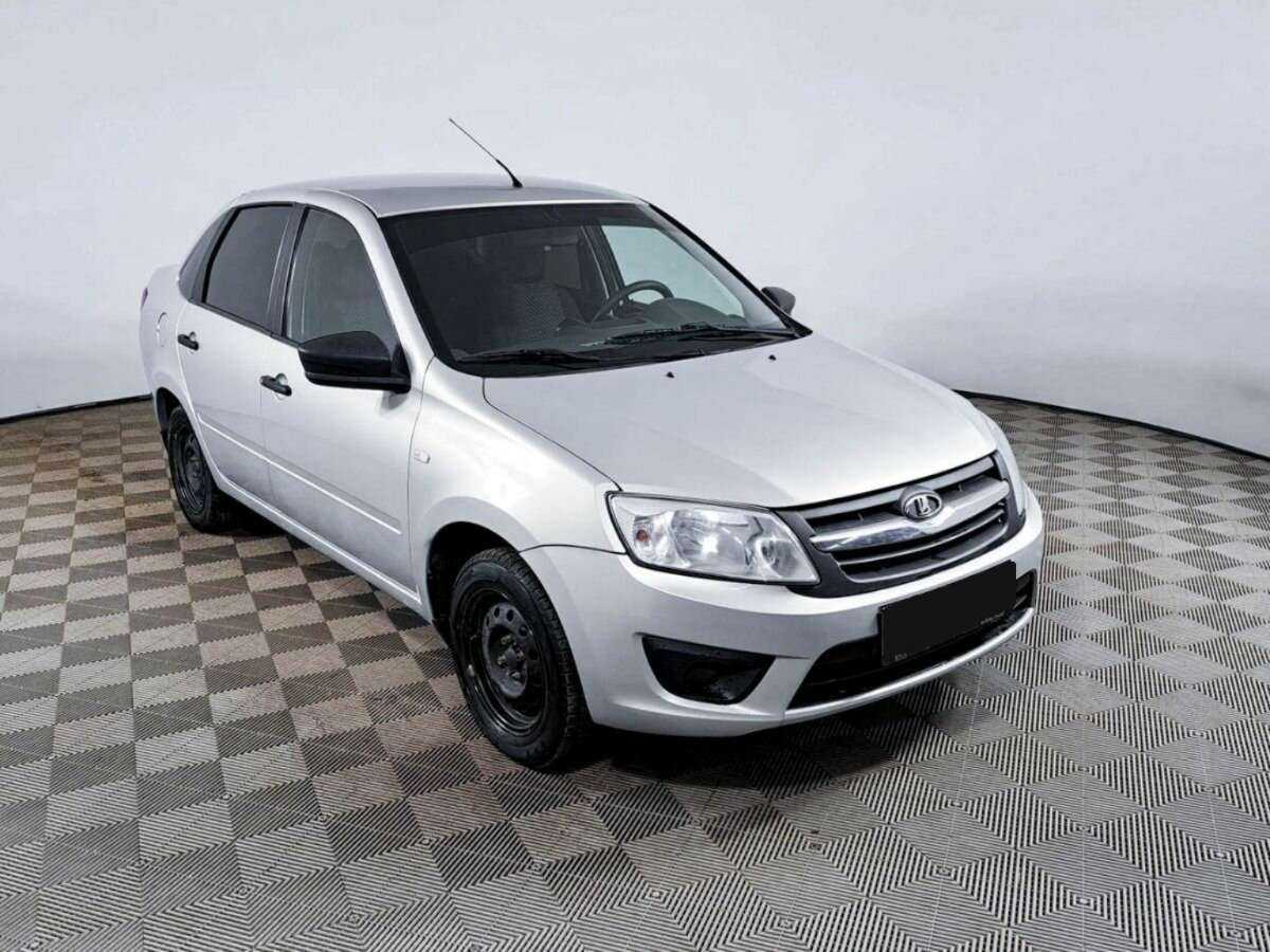 Лада (ВАЗ) Гранта б/у, 2018, Механическая. Фото: #2