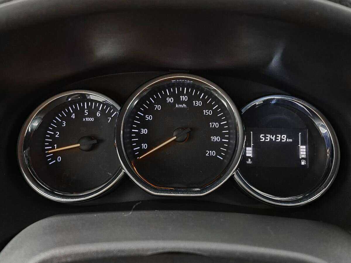 Рено Логан б/у, 2021, Механическая. Фото: #10