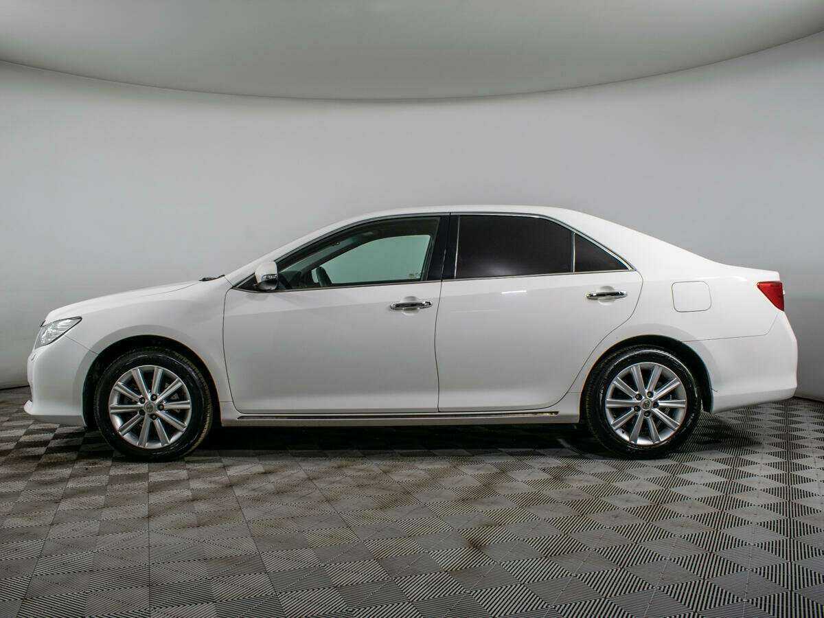 Тойота Камри б/у, 2014, Автоматическая. Фото: #7