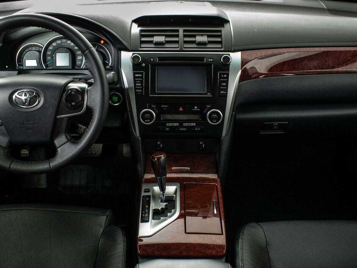 Тойота Камри б/у, 2014, Автоматическая. Фото: #11